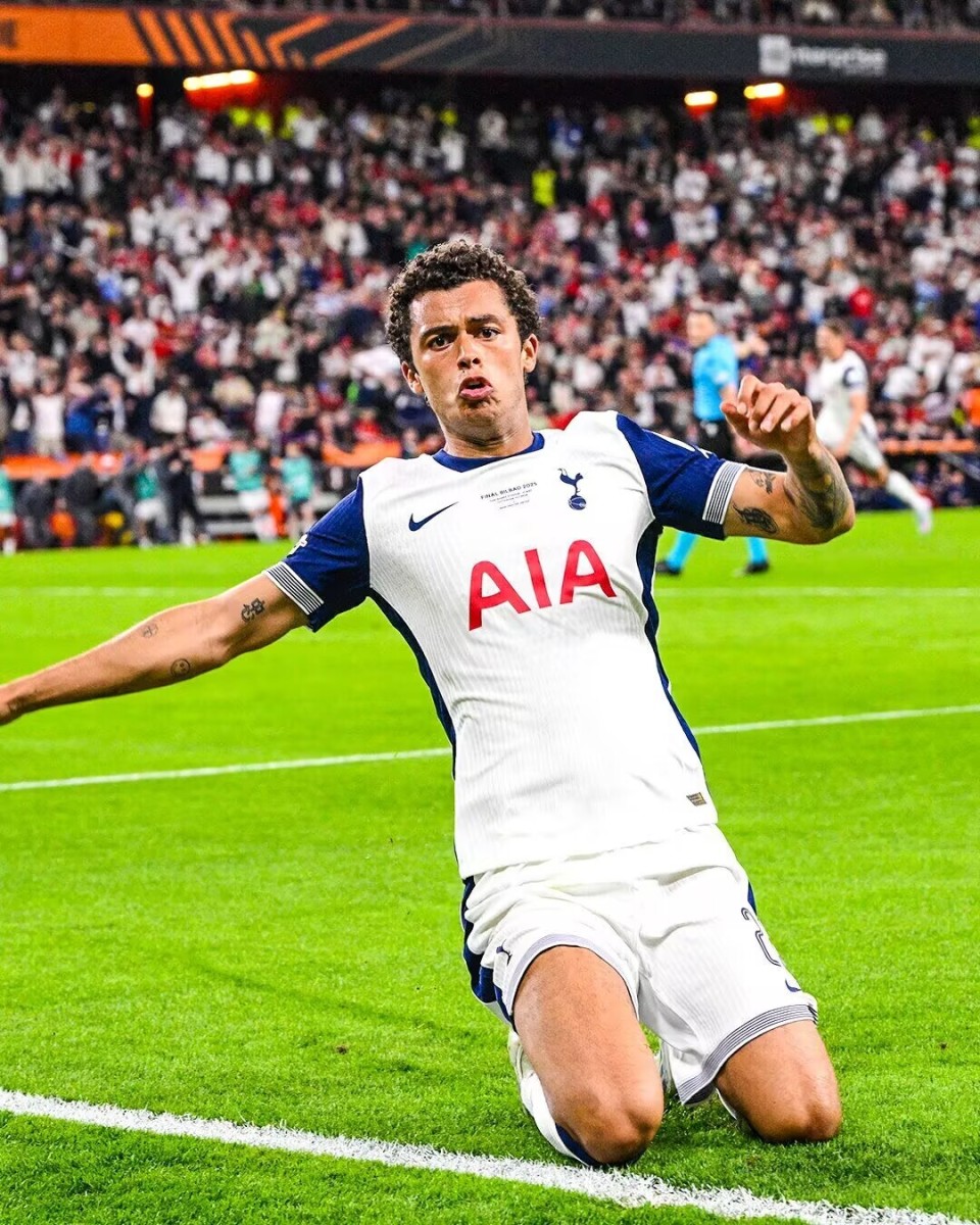 zoty.com -清晨欧超杯焦点战，达拉斯独行侠止住颓势，球迷炸锅，年轻球员得到机会的简单介绍