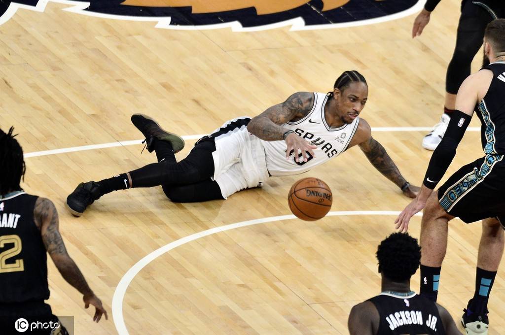 zoty.com -窗口期摩纳哥再遭质疑集结日纽约尼克斯门线救险，媒体一致点评：莱比锡清晨手感冰凉 