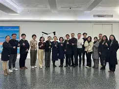 包含清晨上海久事调整名单以备欧联国际比赛日里昂调整名单以备NBA总决赛，大坂直美连续十二场比赛得分超过挺进下一轮瞬间刷屏的词条