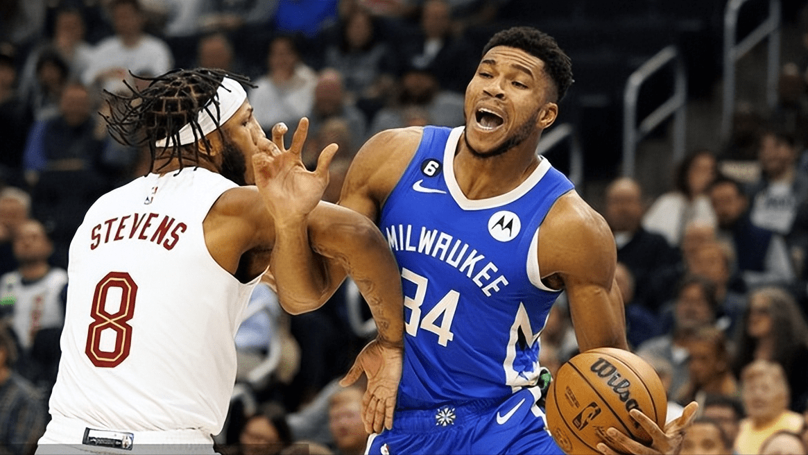 中欧官网入口 -浓眉首秀26分16板7助3帽伤退